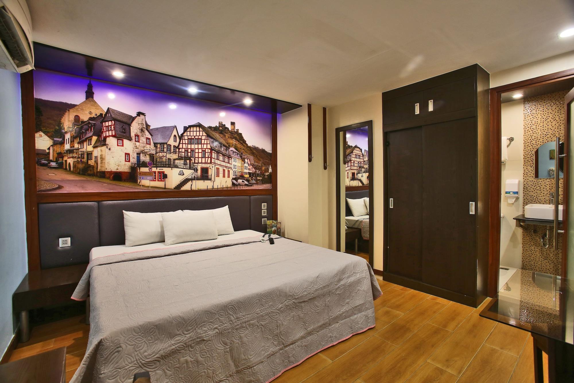 ยูโรเทล แองเจลิส Hotel อังเฮเลส ภายนอก รูปภาพ