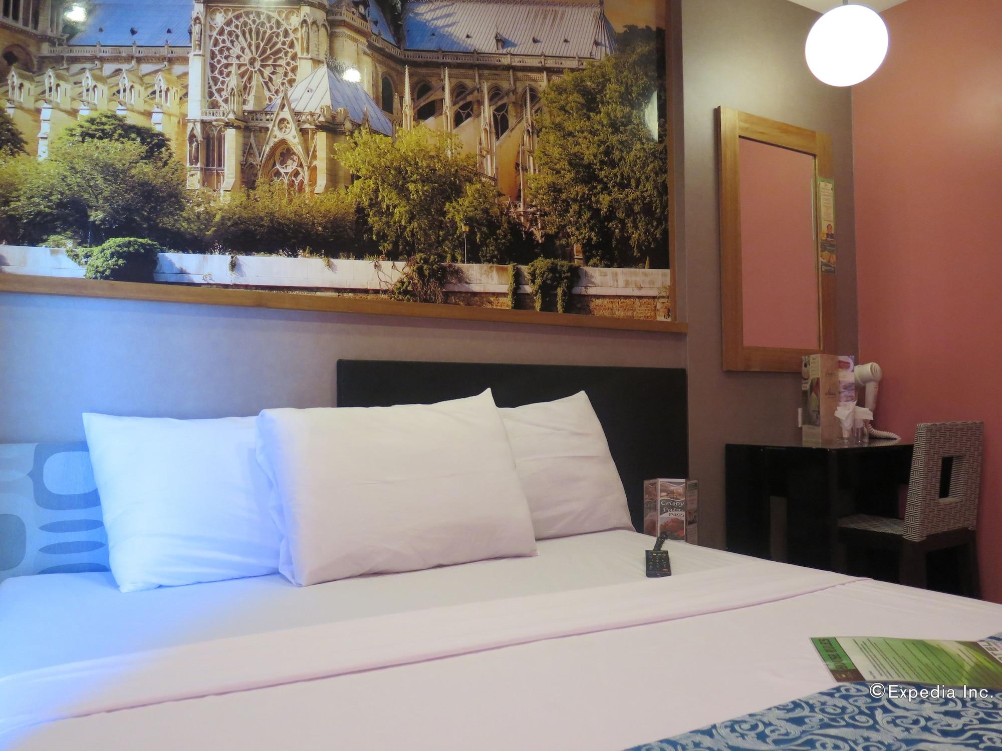 ยูโรเทล แองเจลิส Hotel อังเฮเลส ภายนอก รูปภาพ