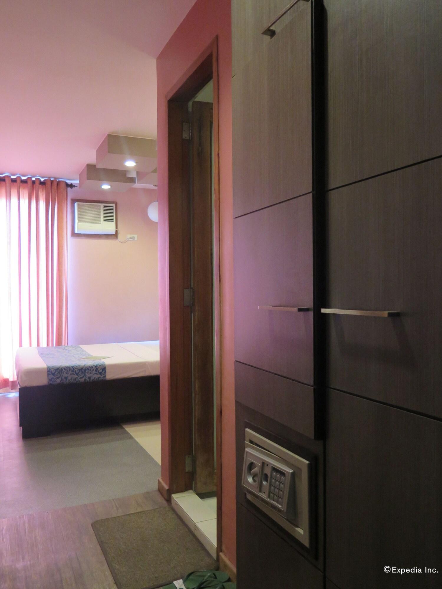 ยูโรเทล แองเจลิส Hotel อังเฮเลส ภายนอก รูปภาพ