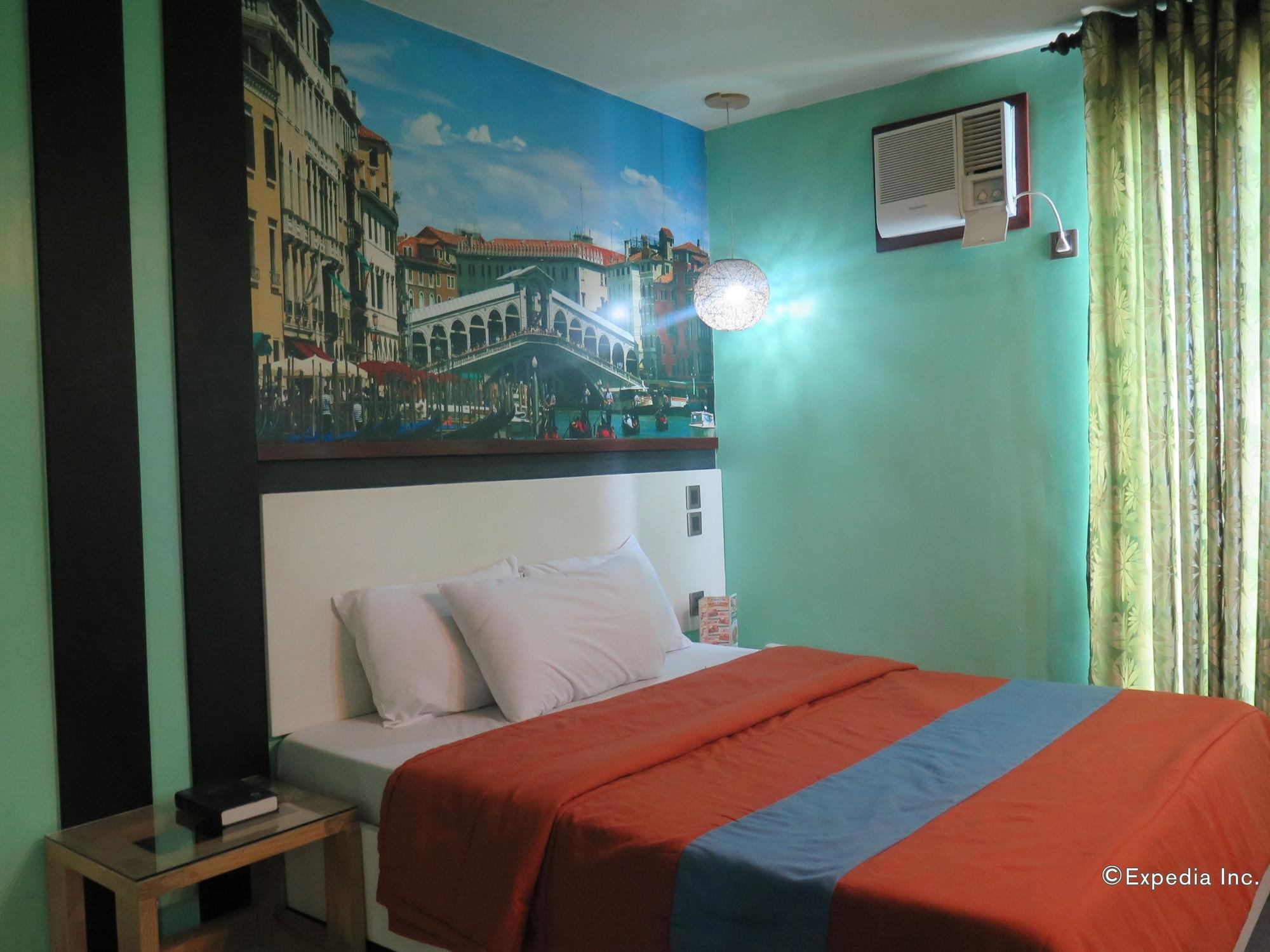 ยูโรเทล แองเจลิส Hotel อังเฮเลส ภายนอก รูปภาพ