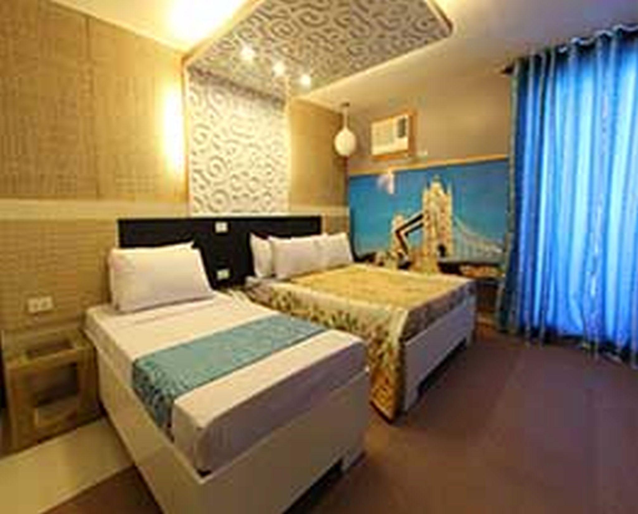 ยูโรเทล แองเจลิส Hotel อังเฮเลส ภายนอก รูปภาพ